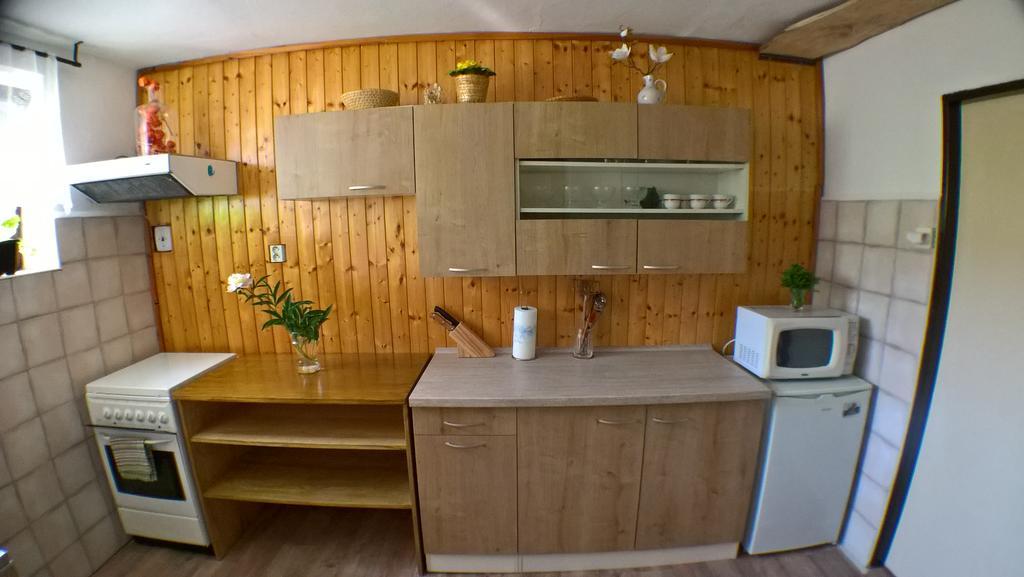 Вилла Chalupa Pod Drabskymi Svetnickami Мнихово-Градиште Экстерьер фото